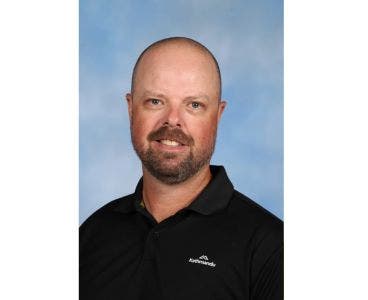 photo of Deputy Principal Mr Peter Hosking